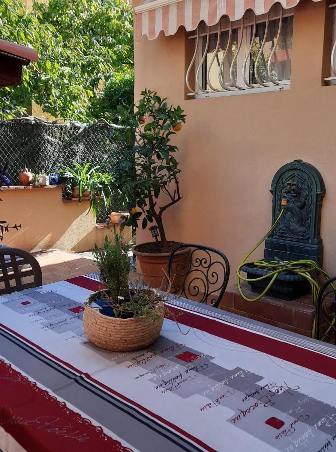 Apartamento Les Violettes Menton Exterior foto